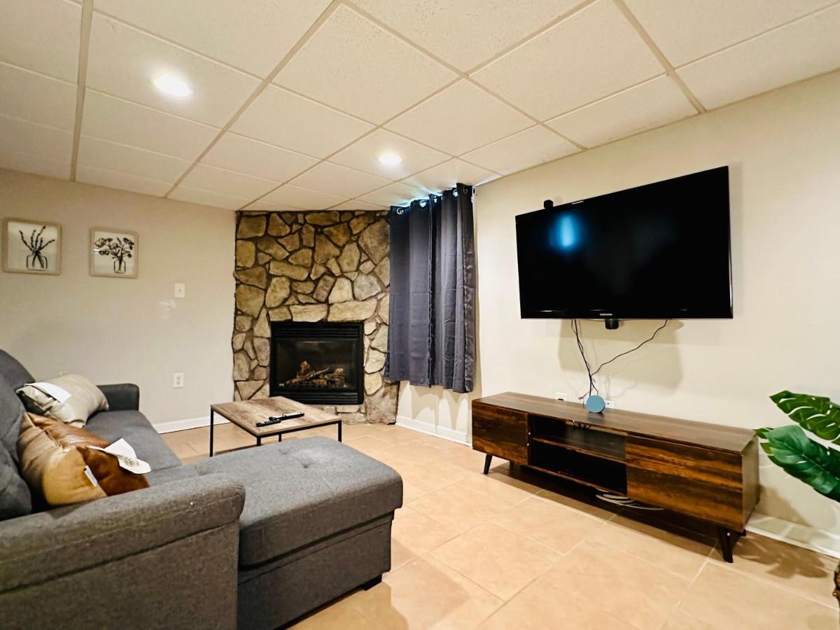 Campu'S Basement Studio W/ Private Entrance Cherry Hill Bagian luar foto